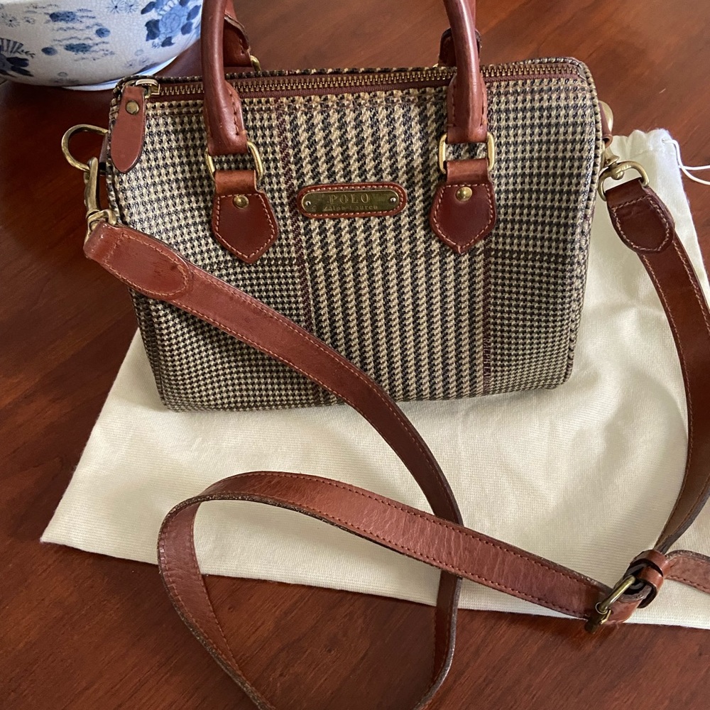 Vintage Ralph Lauren Handbag with removable leather cross body strap.